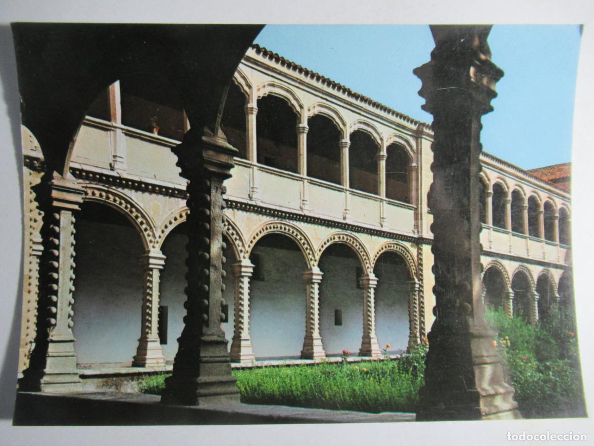 Postales: &Aacute;vila - Claustro Santo Tom&aacute;s - Foto 1