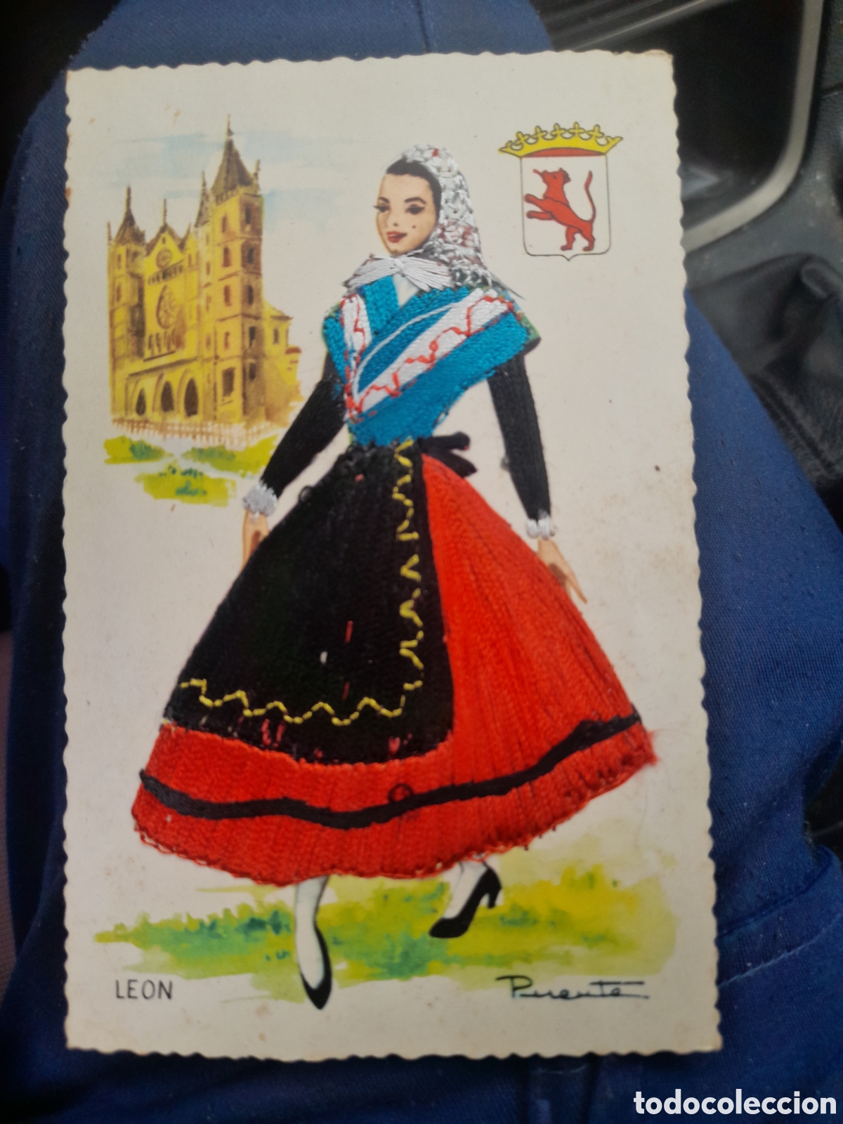 Postales: Antigua postal bordada, Le&oacute;n - Foto 1