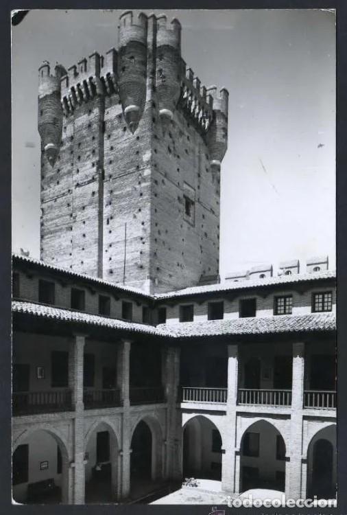 Postales: Medina del Campo. *Castillo de la Mota...* Ed. Vistabella n&ordm; 9. Nueva.