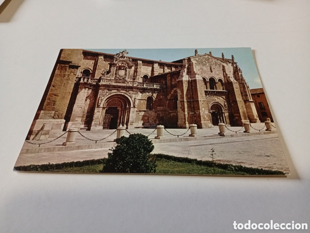 Postales: Postal Le&oacute;n bas&iacute;lica de San Isidoro - Foto 1