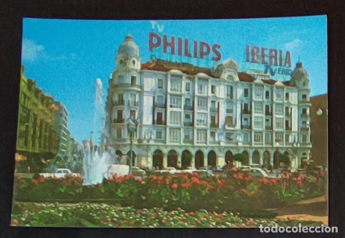 Postales: 2 POSTALES DE VALLADOLID, EDIFICIO PHILIPS, IBERIA, GENTE EN PLAYA DEL RIO - Foto 1