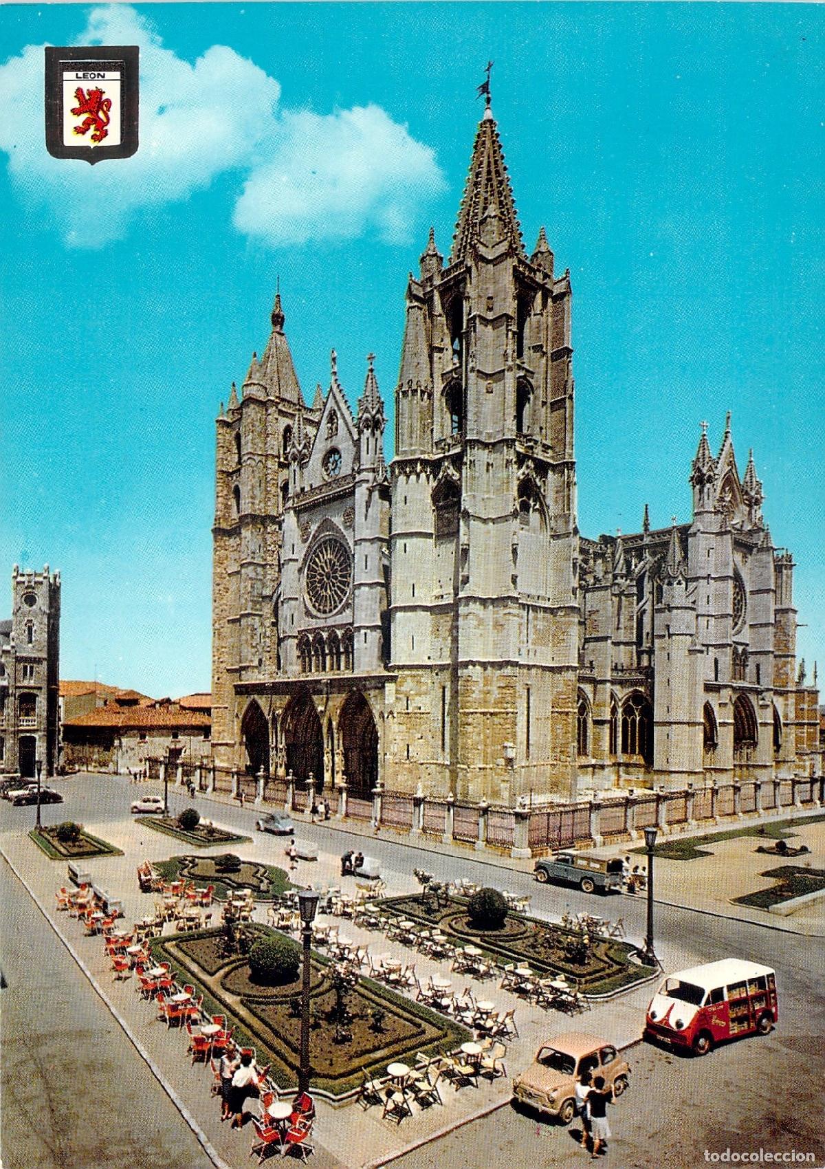Postales: Postal de la Catedral de Le&oacute;n con Plaza y Terrazas - Foto 1