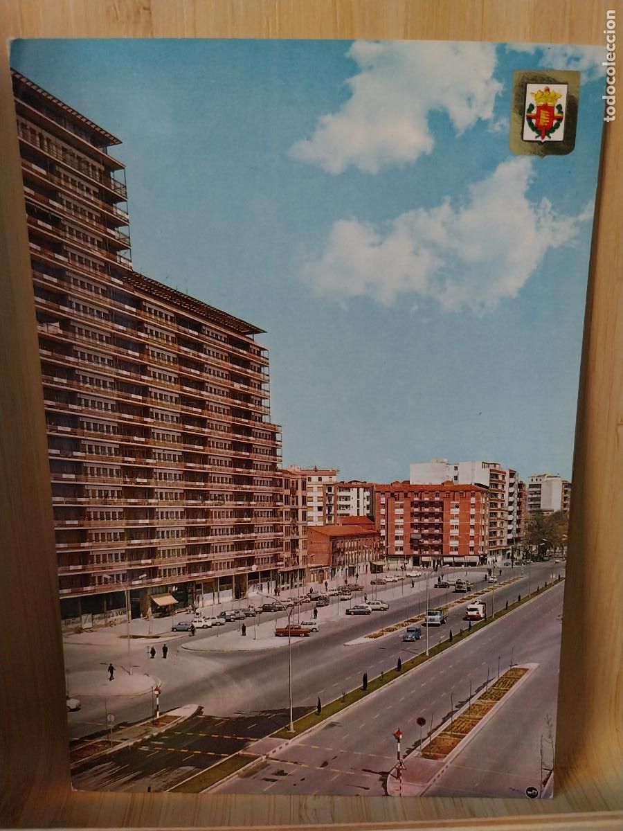 Postales: EDIFICIO DE LAS MERCEDES PASEO ZORRILLA VALLADOLID ED FISA 61 SC ORIGINAL ANIMADA COCHES CLASICOS