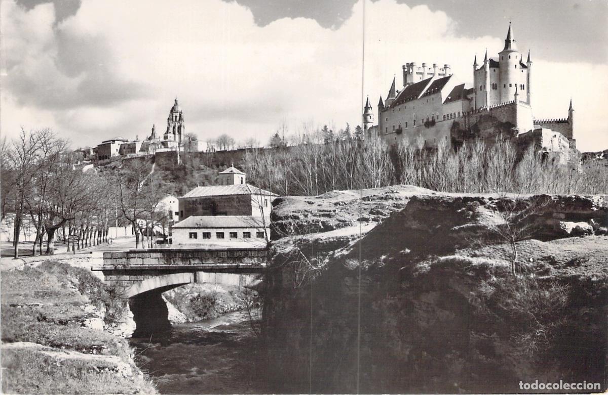 Postales: Postal de Segovia con Vista del Alc&aacute;zar y la Catedral