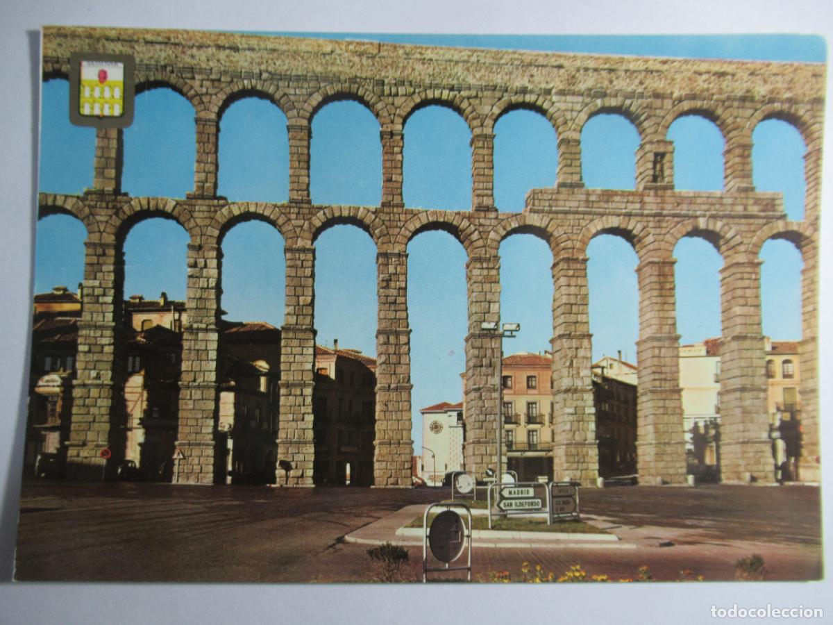 Postales: Segovia - Acueducto y Plaza Oriental - S/C