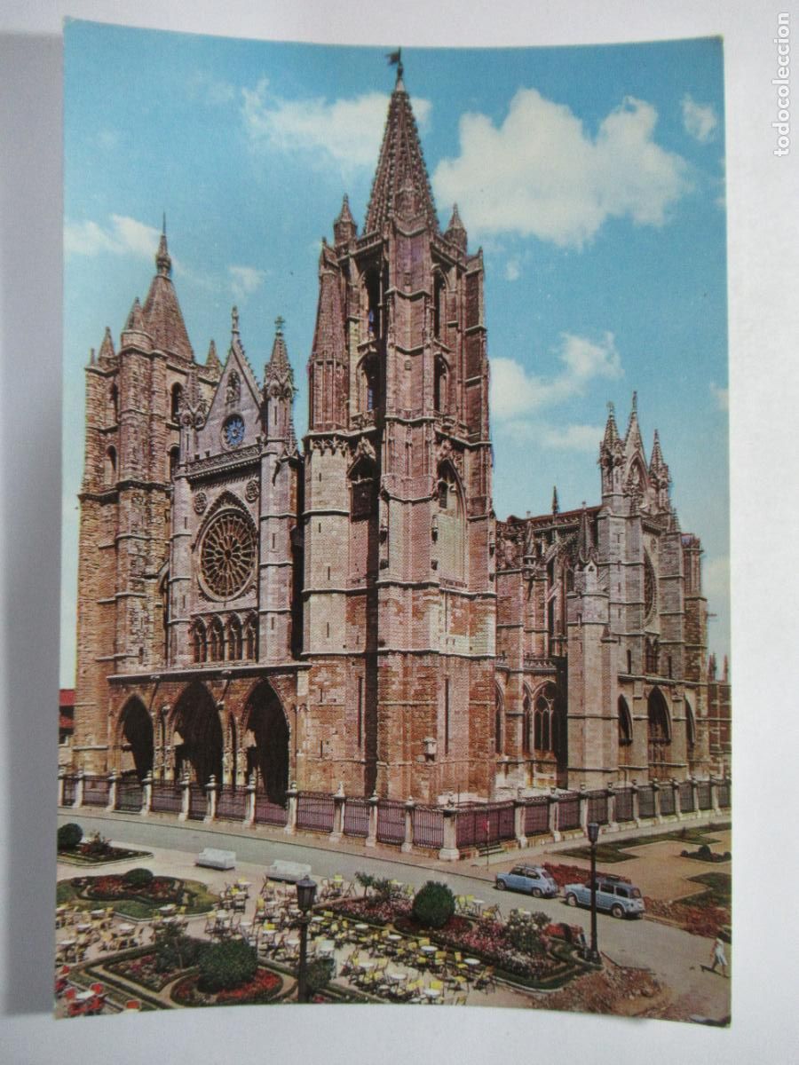 Postales: Le&oacute;n - Fachada principal de la Catedral - S/C
