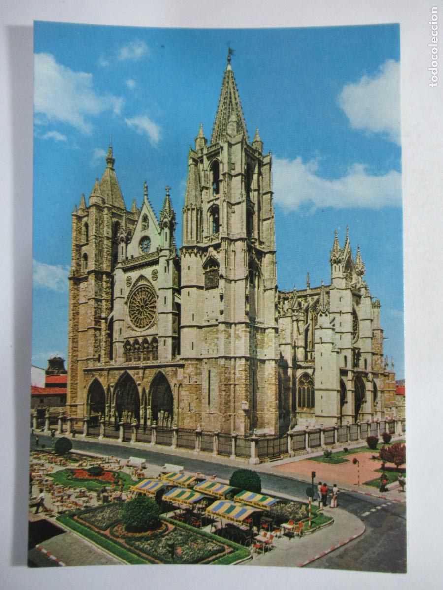 Postales: Le&oacute;n - Fachada principal de la Catedral - S/C