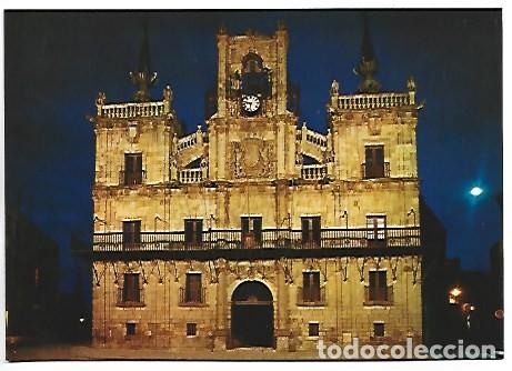 Postales: CASA CONSISTORIAL, NOCTURNA / CORPORATION, NOCTURNAL.- ASTORGA - LEON