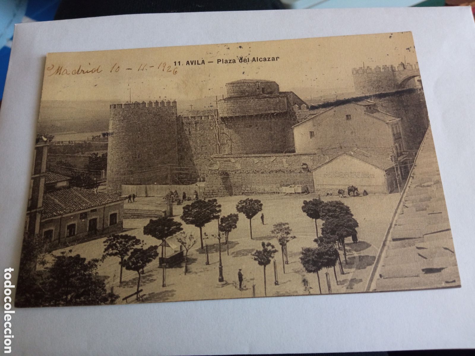 Postales: Antigua postal fotogr&aacute;fica, Avila, Plaza del Alc&aacute;zar, sellada y matasellada en 1926