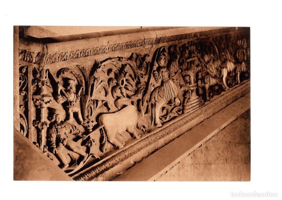 Postales: SALAMANCA.- UNIVERSIDAD. DETALLE DE LA ESCALERA.