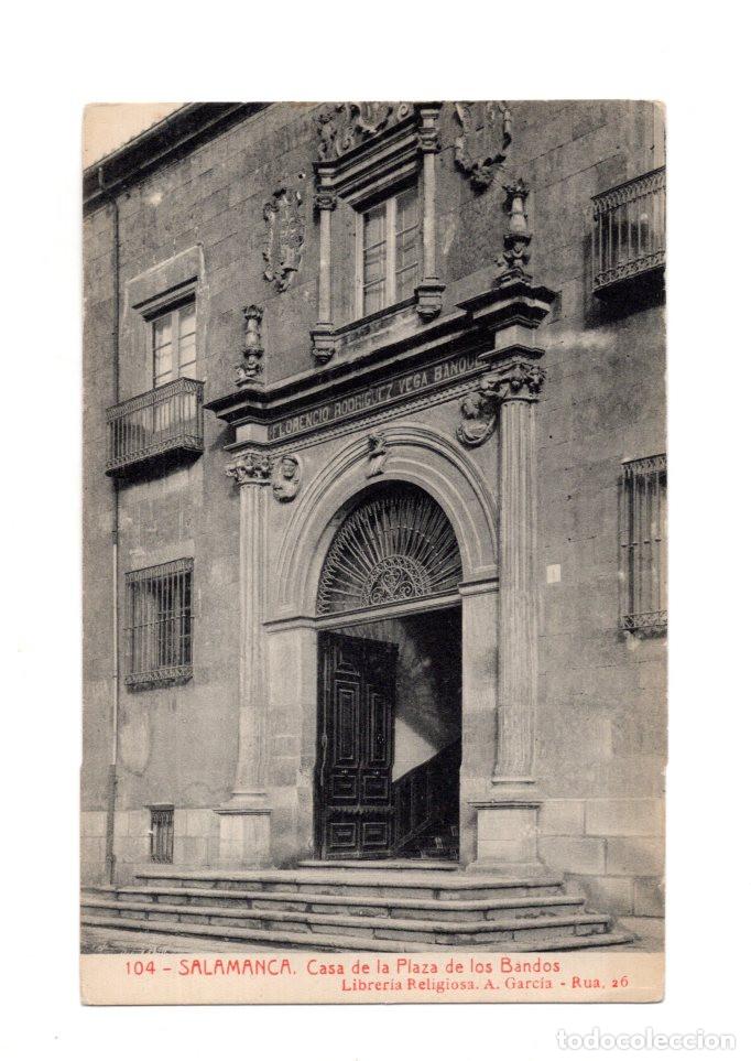 Postales: SALAMANCA.- CASA DE LA PLAZA DE LOS BANDOS LIBRER&Iacute;A RELIGIOSA. A. GARCIA RUA, 20
