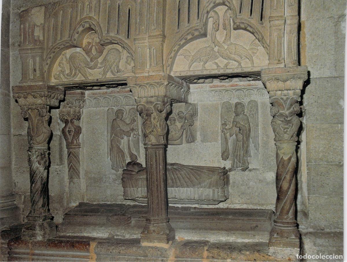 Postales: Postal Sepulcro Rom&aacute;nico Iglesia de La Magdalena Zamora