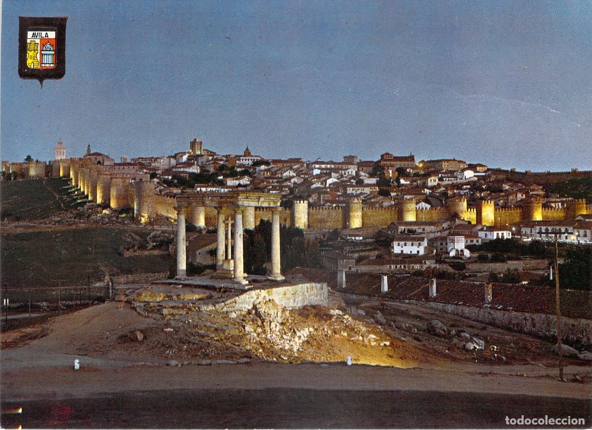 Postales: Postal de &Aacute;vila: Vista Nocturna de las Murallas y los Cuatro Postes