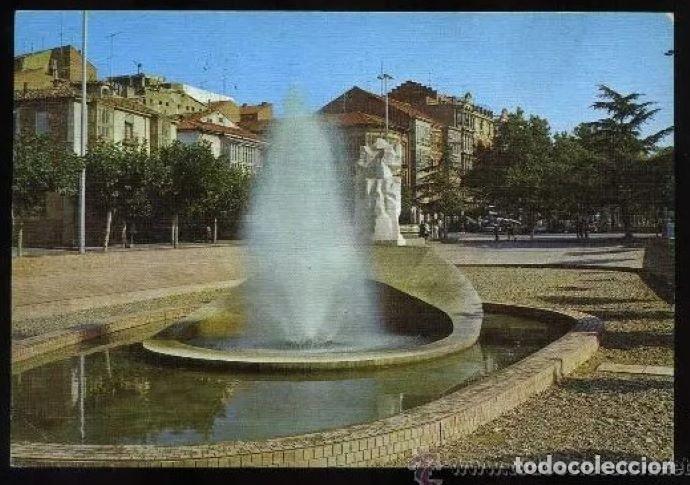 Postales: Palencia. *Monumento a Ponce de Le&oacute;n* Ed. Sicilia n&ordm; 39. Gofrada. Circulada.