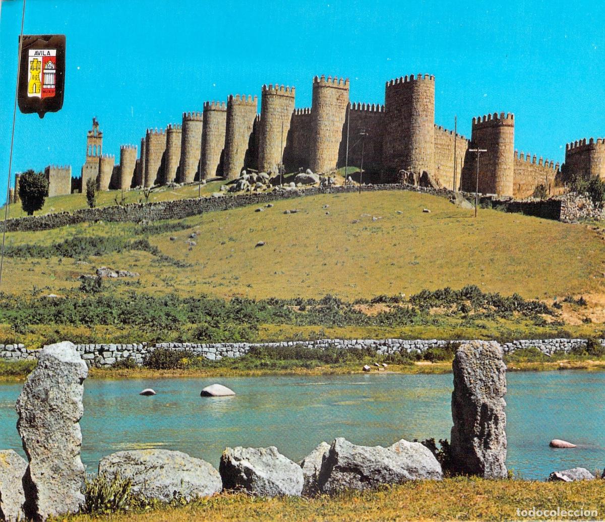 Postales: Postal de las Murallas de &Aacute;vila y el R&iacute;o Adaja