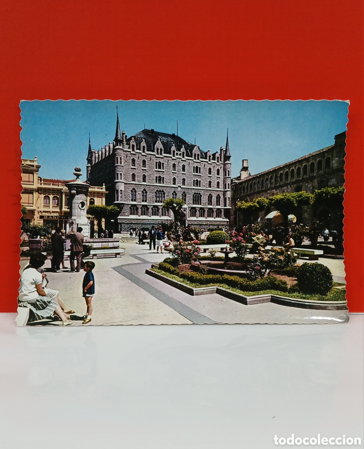 Postales: LEON &rdquo;EDIFICIO DE LA CAJA DE AHORROS Y MONTE DE PIEDAD&rdquo; 1962