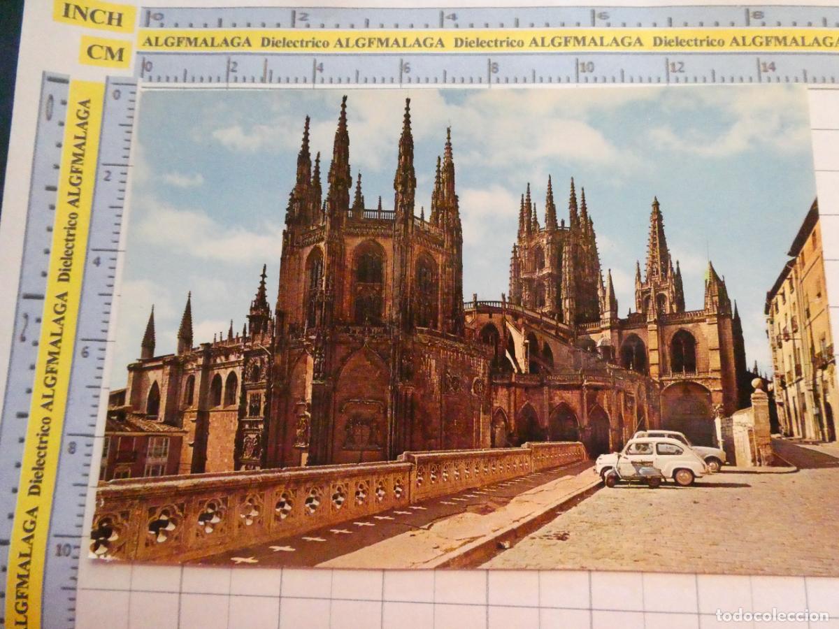 Postales: POSTAL DE BURGOS. A&Ntilde;O 1968. CATEDRAL FACHADA ESTE SEAT 600 MOTO VESPA. 44 GARRABELLA. 2576