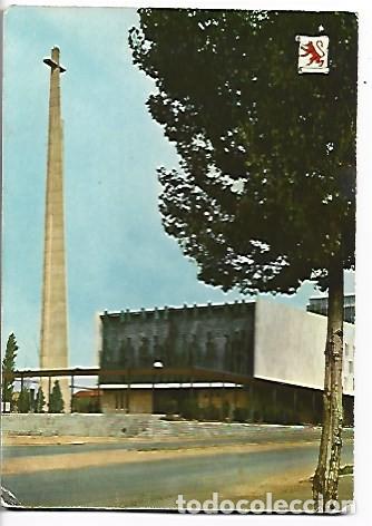 Postales: SANTUARIO DE LA VIRGEN DEL CAMINO / THE VIRGIN OF THE CAMINO SANCTUARY.- LEON