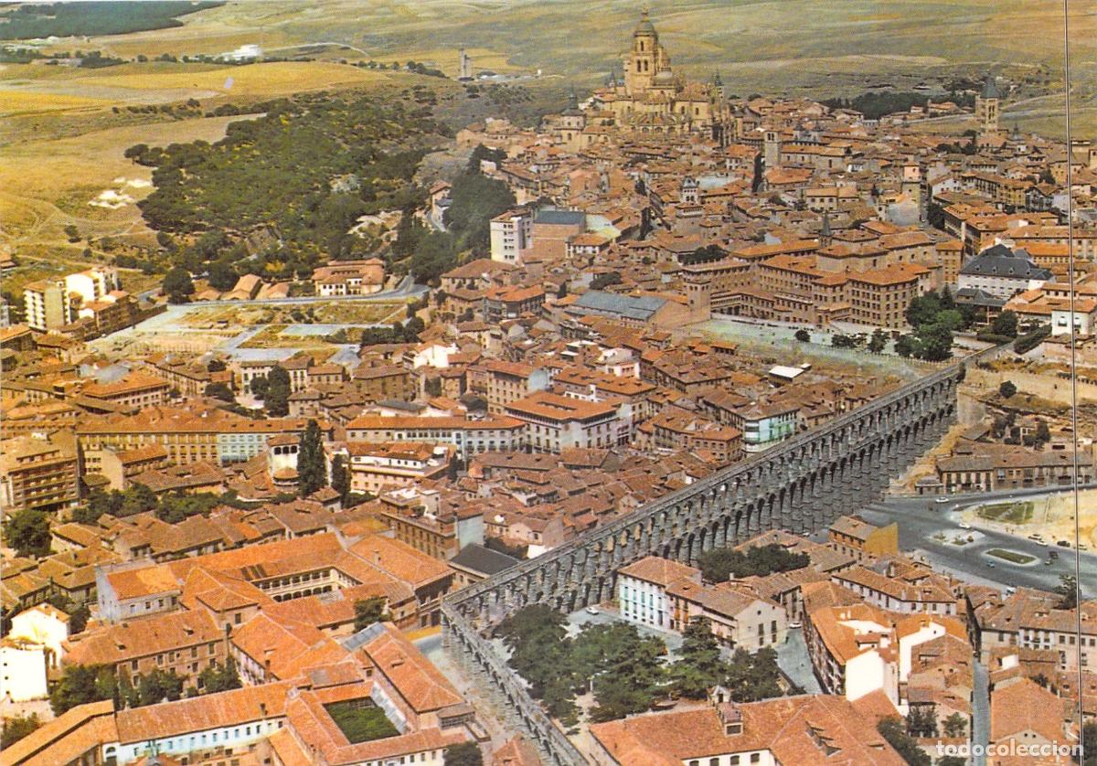 Postales: Postal Segovia: Vista A&eacute;rea con Acueducto Romano y Catedral