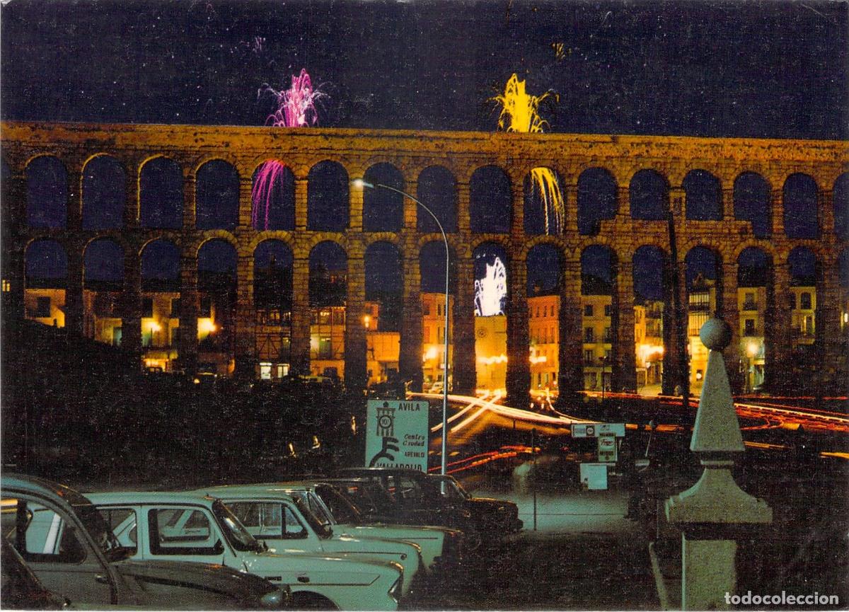 Postales: Postal de Segovia: Acueducto Romano con Fuegos Artificiales