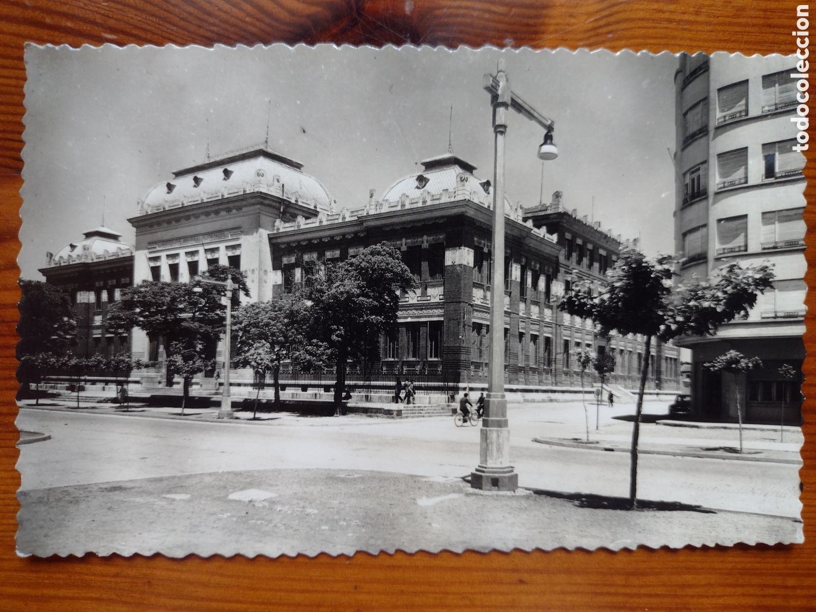 Postales: Postal a&ntilde;os 50, Palencia, circulada b/n