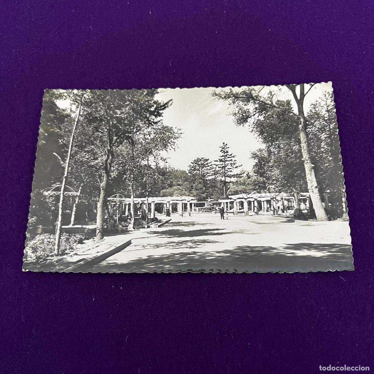 Postales: POSTAL DE VALLADOLID. CAMPO GRANDE. FUENTE DEL CISNE.