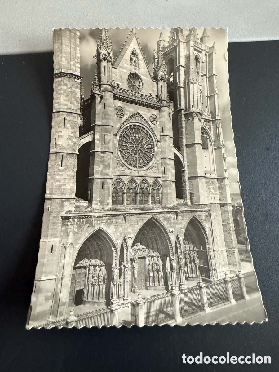 Postales: Postal. LEON. Catedral. Fachada Principal. Ed. Garcia Garabella