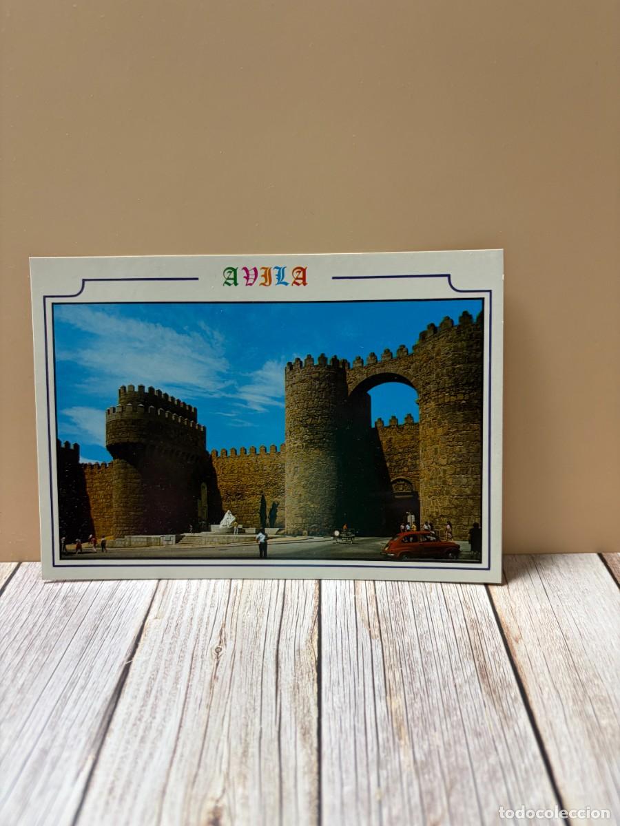 Postales: TARJETA POSTAL. &Aacute;VILA. 76.- CATEDRAL. PUERTA DEL ALC&Aacute;ZAR Y PLAZA DE SANTA TERESA. EDICIONES ARRIBAS