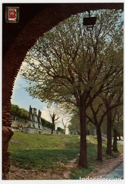 Postales: em04611 burgos arco de san martin y solar del cid 1968 fisa n&ordm;111 sc