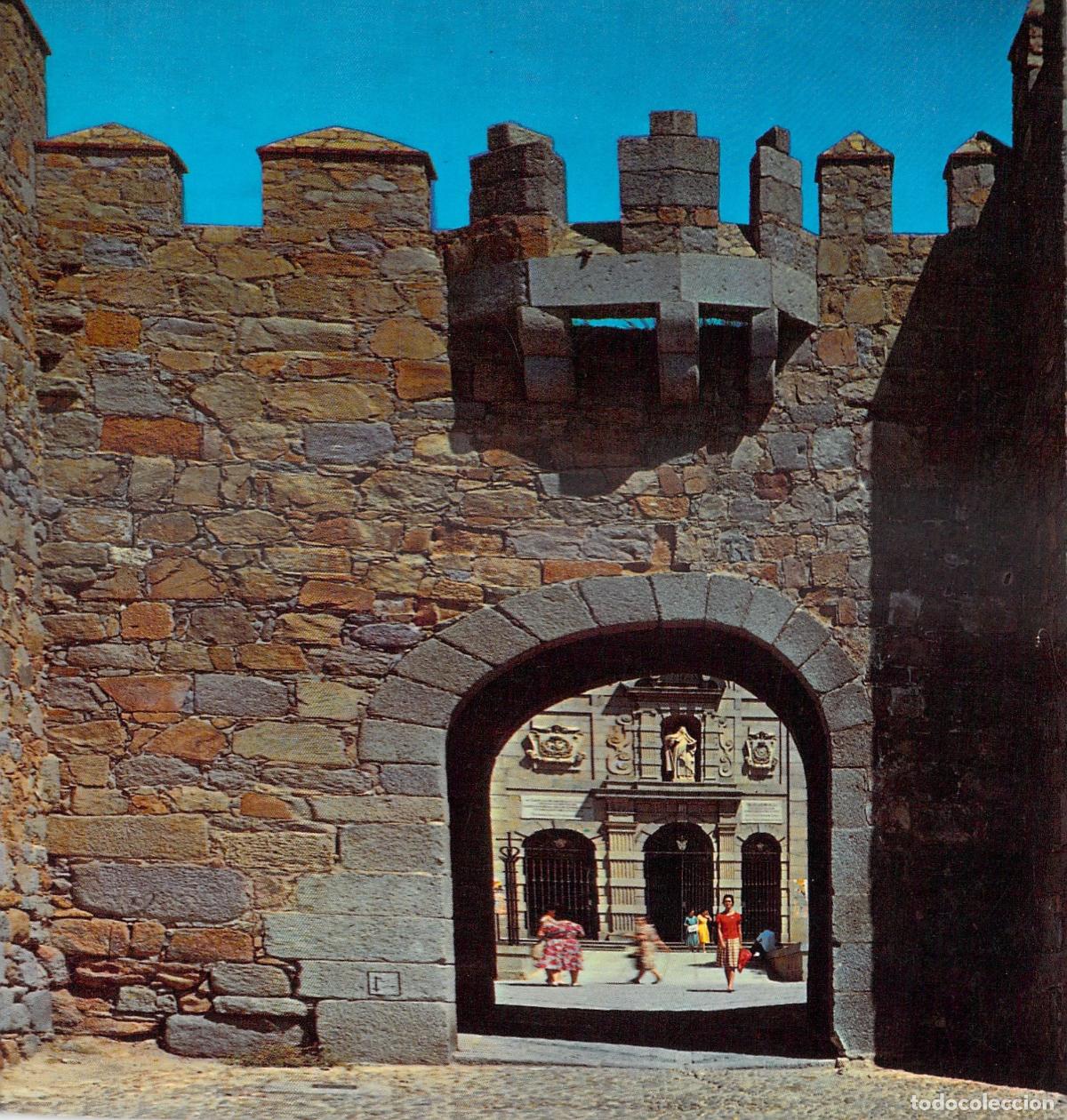 Postales: Postal Publicitaria Confiter&iacute;a Iselma Yemas de &Aacute;vila Murallas