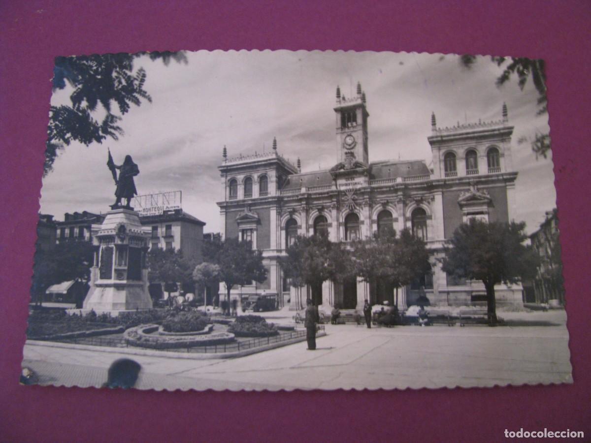 Postales: POSTAL FOTOGRAFICA DE VALLADOLID. MONUMENTO AL CONDE ANSUREZ Y AYUNTAMIENTO. GARCIA GARRABELLA.