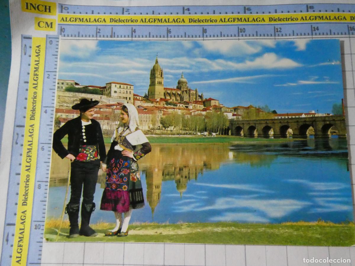 Postales: POSTAL DE SALAMANCA. A&Ntilde;O 1966. VISTA PARCIAL PUENTE RIO TORMES TRAJES T&Iacute;PICOS CHARROS. MANIPEL. 1581