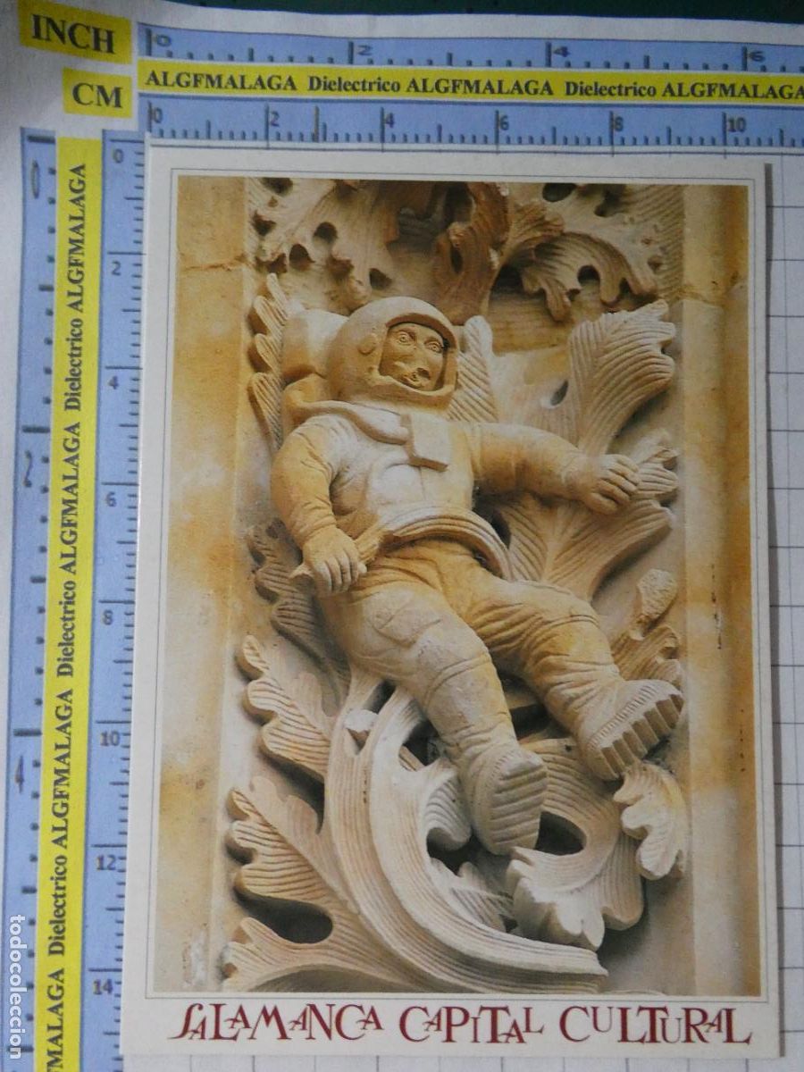 Postales: POSTAL DE SALAMANCA. A&Ntilde;O 2001. CATEDRAL NUEVA FIGURA DEL ASTRONAUTA 34 ELANUS 1590