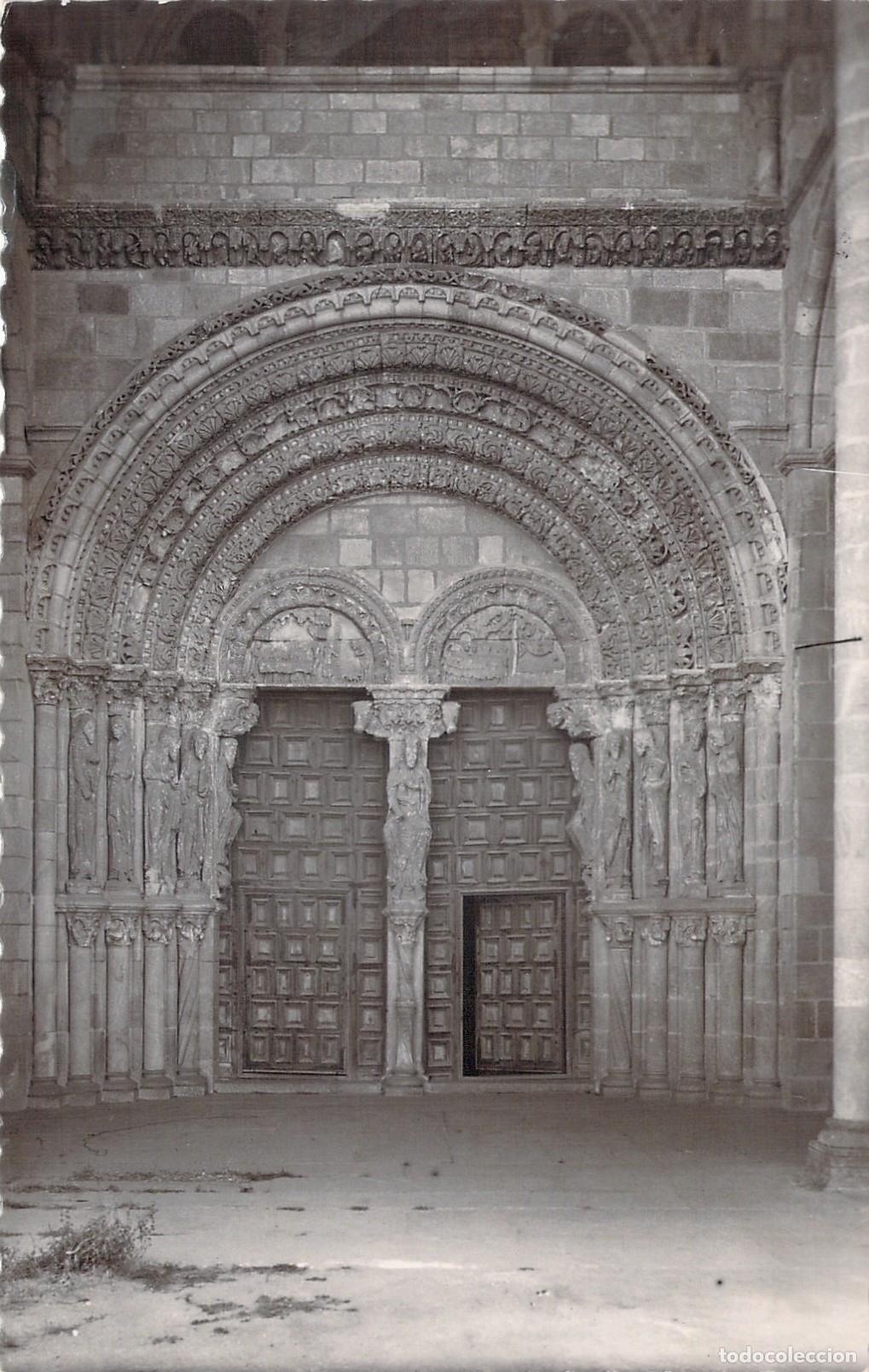 Postales: Tarjeta Postal Bas&iacute;lica de San Vicente Portada Rom&aacute;nica &Aacute;vila