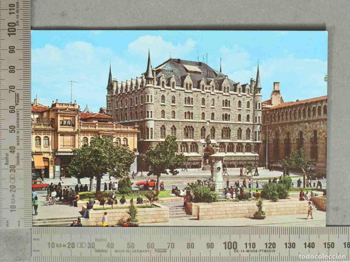 Postales: POSTAL. Le&oacute;n - Casa de Botines y Palacio de los Guzmanes