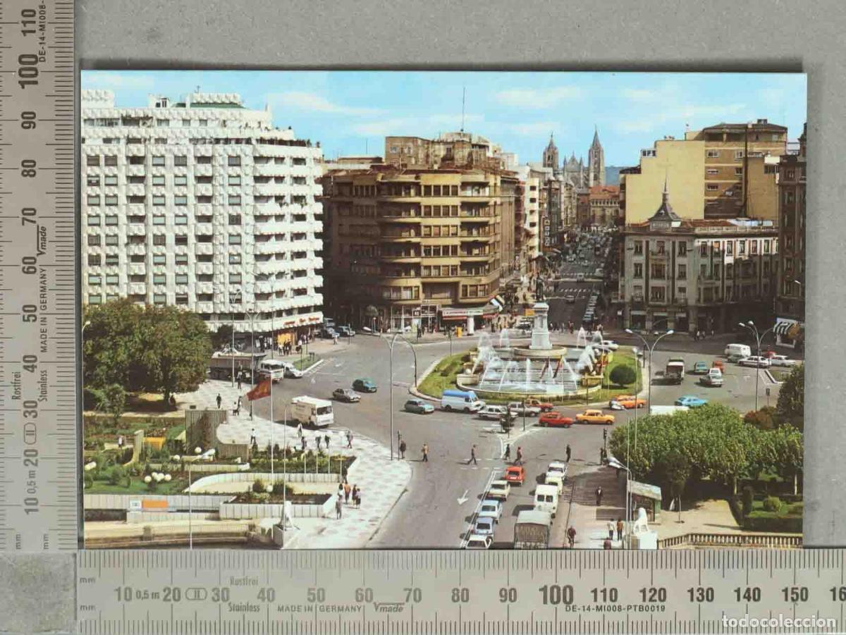 Postales: POSTAL. Le&oacute;n - Plaza de Guzm&aacute;n el Bueno y Avenida de Ordo&ntilde;o II