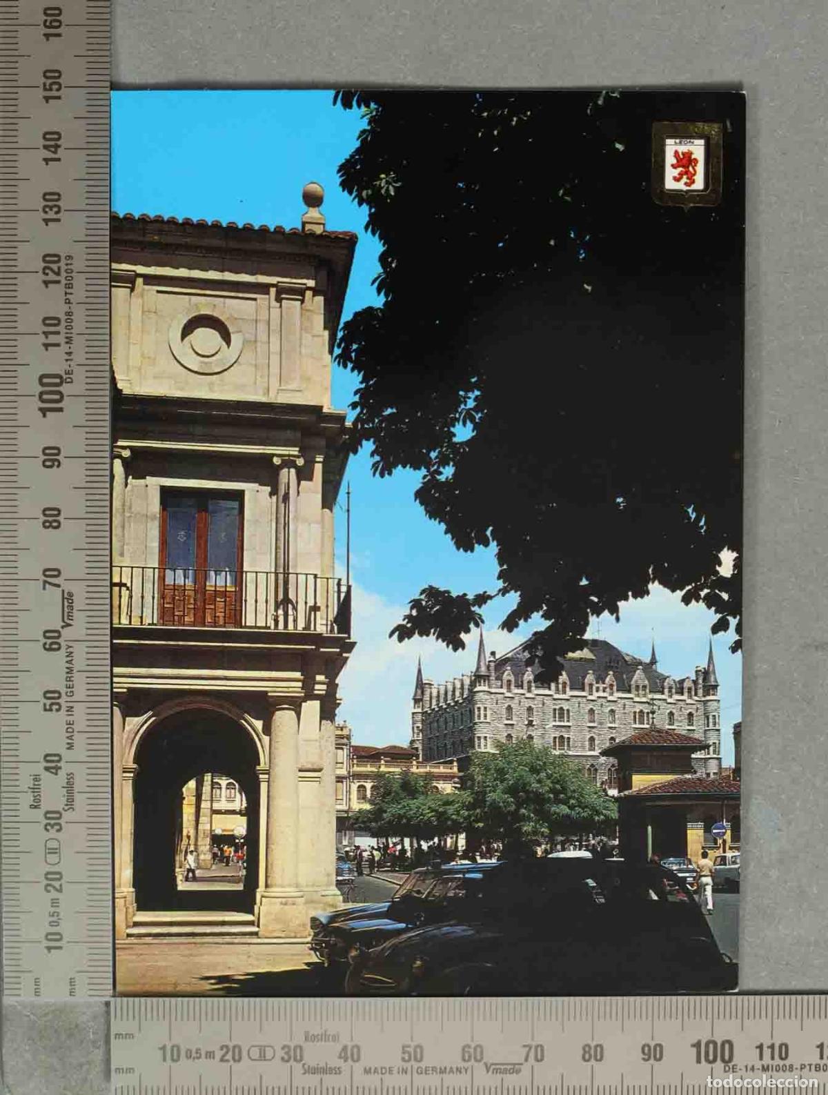 Postales: POSTAL. Le&oacute;n - Plaza de San Marcelo y Casa Botines