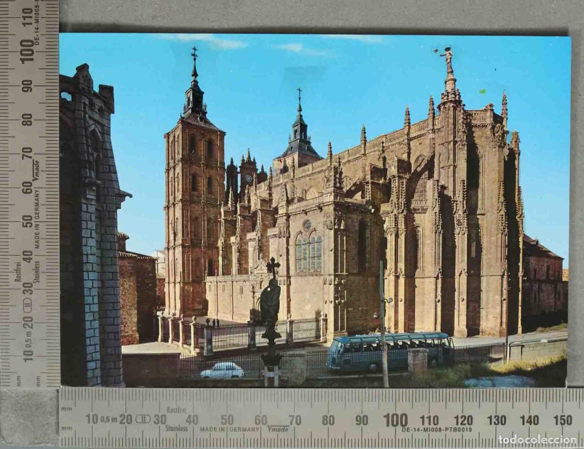 Postales: POSTAL. Catedral de Astorga - Fachada y vistas de la catedral