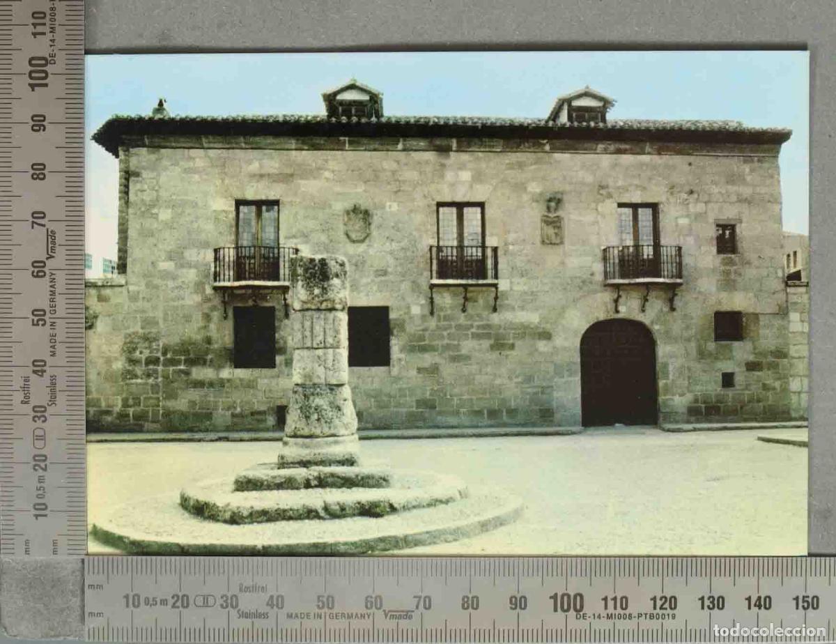 Postales: POSTAL. Aranda de Duero - Palacio de los Berdugo y Rollo de Justicia