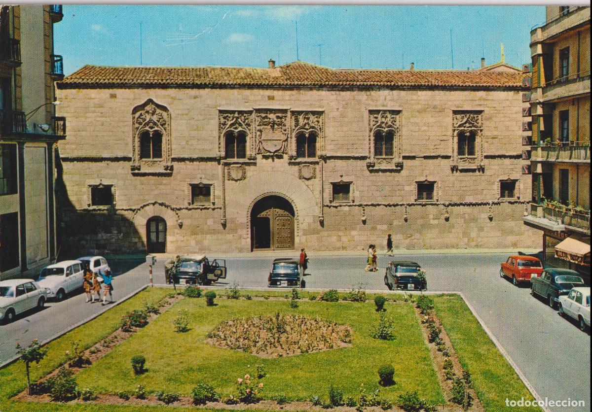 Postales: ZAMORA, PLAZA ZORRILLA (PALACIO DE LOS MOMOS) &ndash; EDICIONES ALARDE N&ordm;10 &ndash; S/C