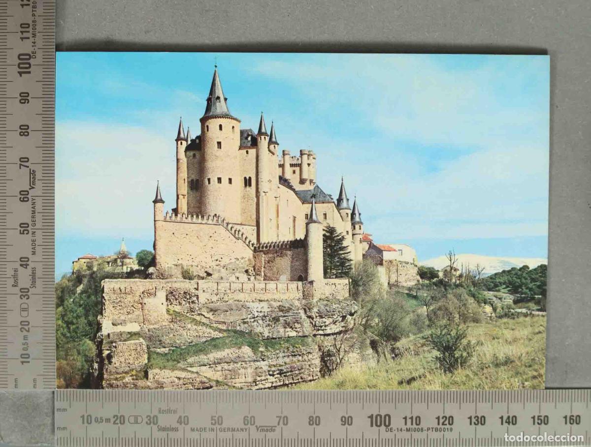 Postales: POSTAL. Segovia - El Alc&aacute;zar y la Catedral