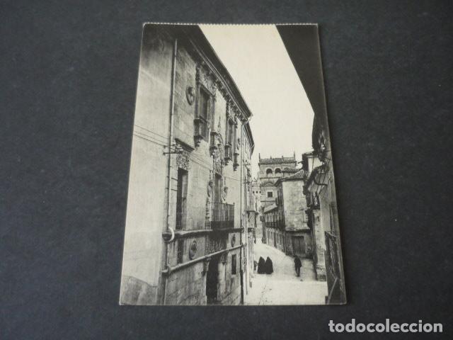 Postcards: SALAMANCA CALLE DE BORDADORES Y CASA DE LAS MUERTES