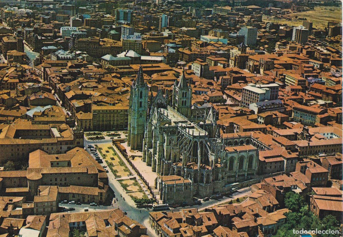 Postales: LE&Oacute;N, VISTA A&Eacute;REA, CATEDRAL &ndash; HIJOS DE F.ALONSO 410 &ndash; S/C
