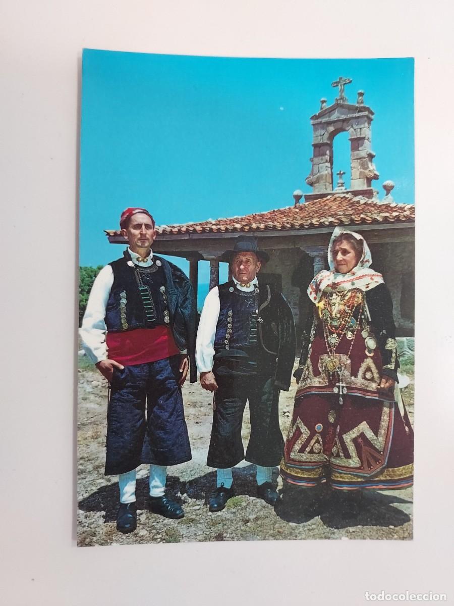 Postales: POSTAL LA ALBERCA TRAJES TIPICOS Y ERMITA DE SAN BLAS. 1965. SIN CIRCULAR. SALAMANCA