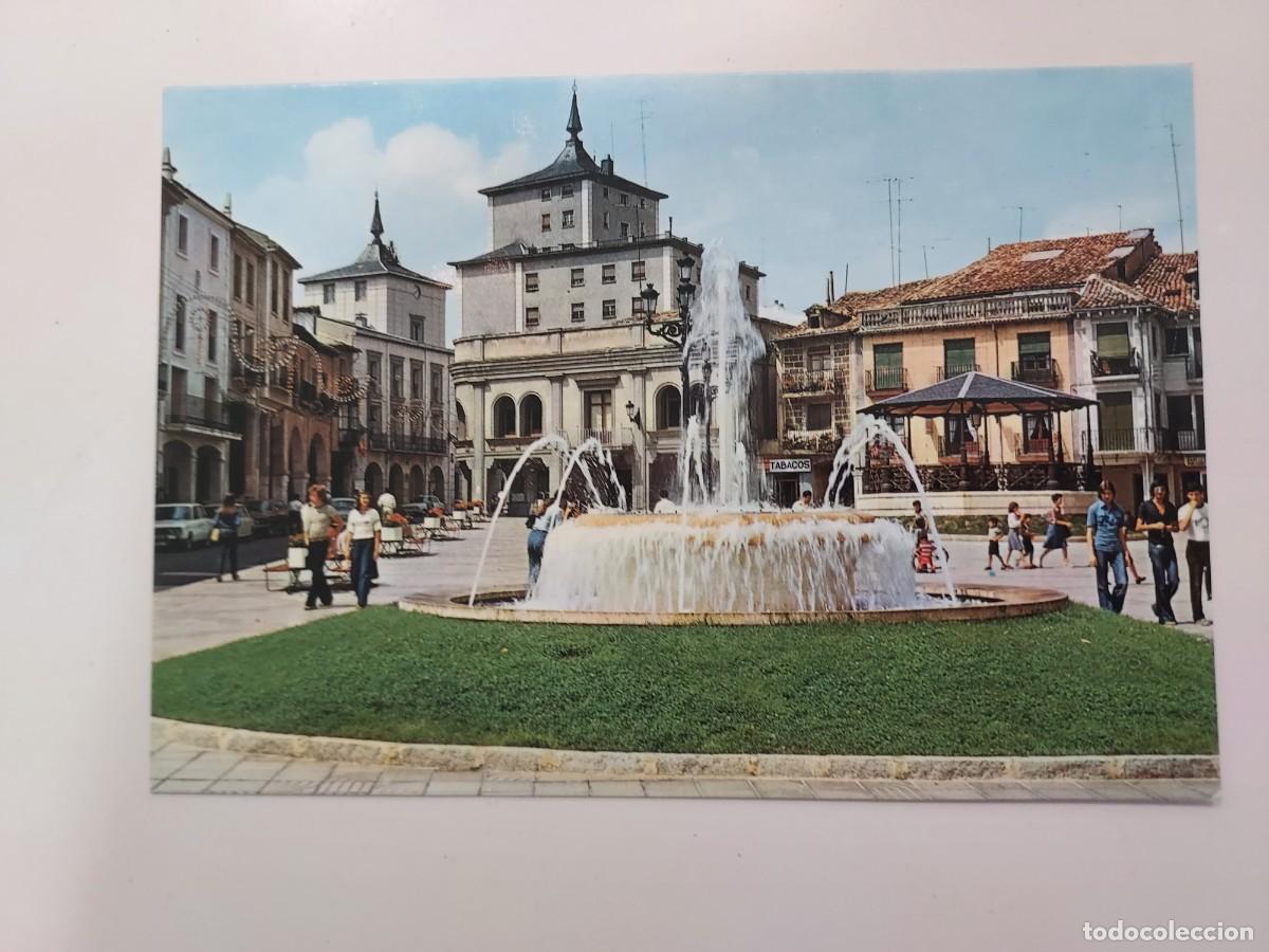 Postales: POSTAL ARANDA DE DUERO FUENTE LUMINOSA PLAZA MAYOR. 1977. SIN CIRCULAR. BURGOS