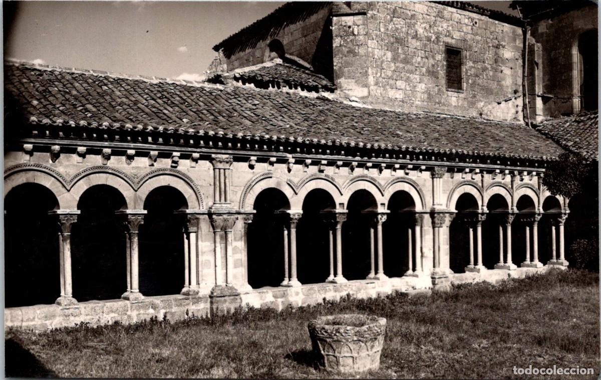 Postales: Soria - Colegiata de San Pedro - Claustro rom&aacute;nico - Garc&iacute;a Garrabella 24 - 135x85mm