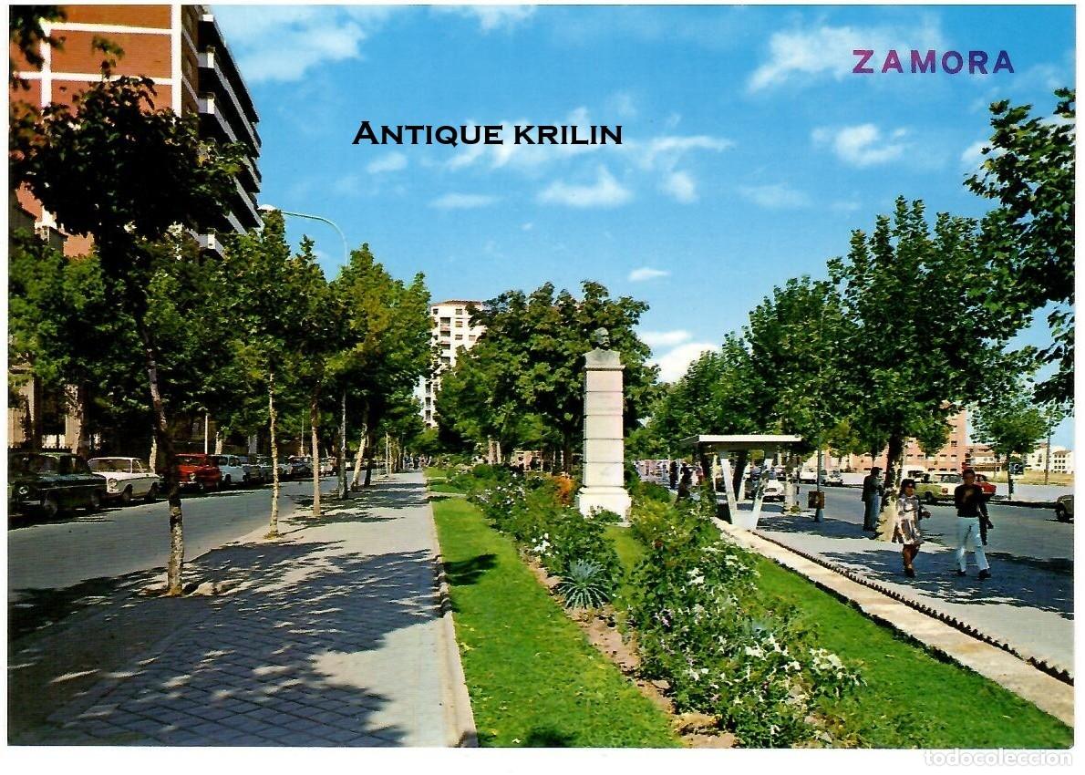 Postales: ZAMORA N&ordm; 73 JARDINES DEL GENERALISIMO / EDICIONES ARRIBAS / SIN FRANQUEAR