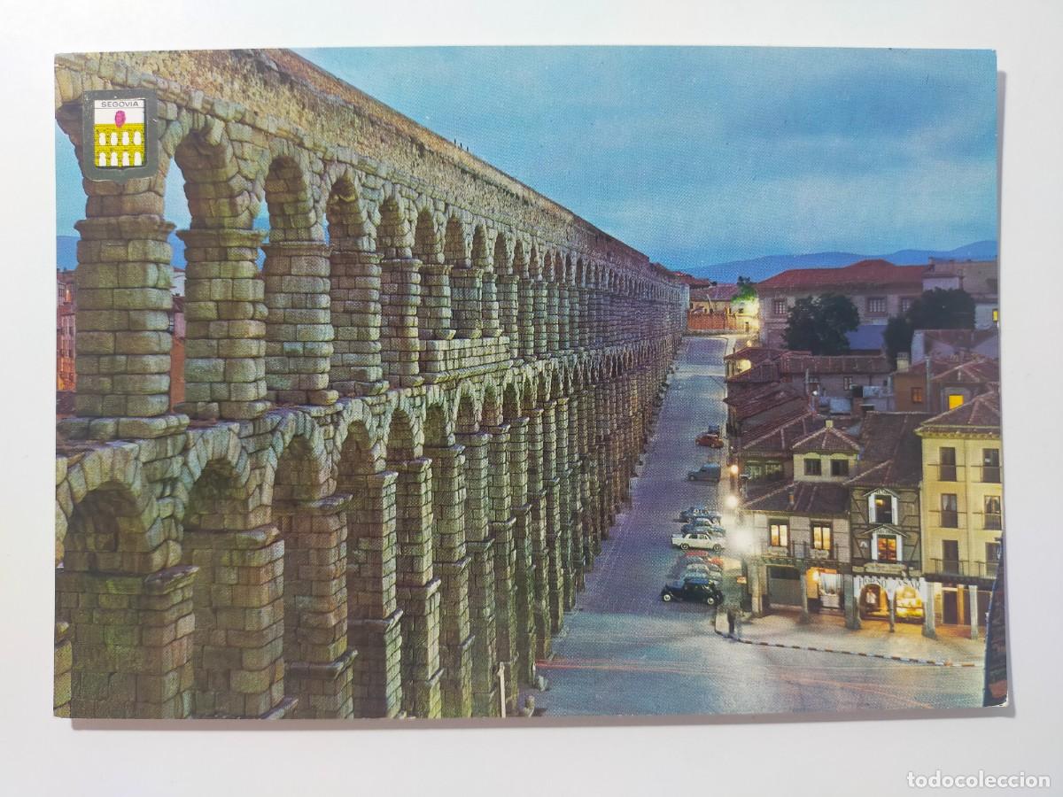 Postales: Postal SEGOVIA: Acueducto. Nocturna - Edic. Dom&iacute;nguez - FISA. Escudo de Oro
