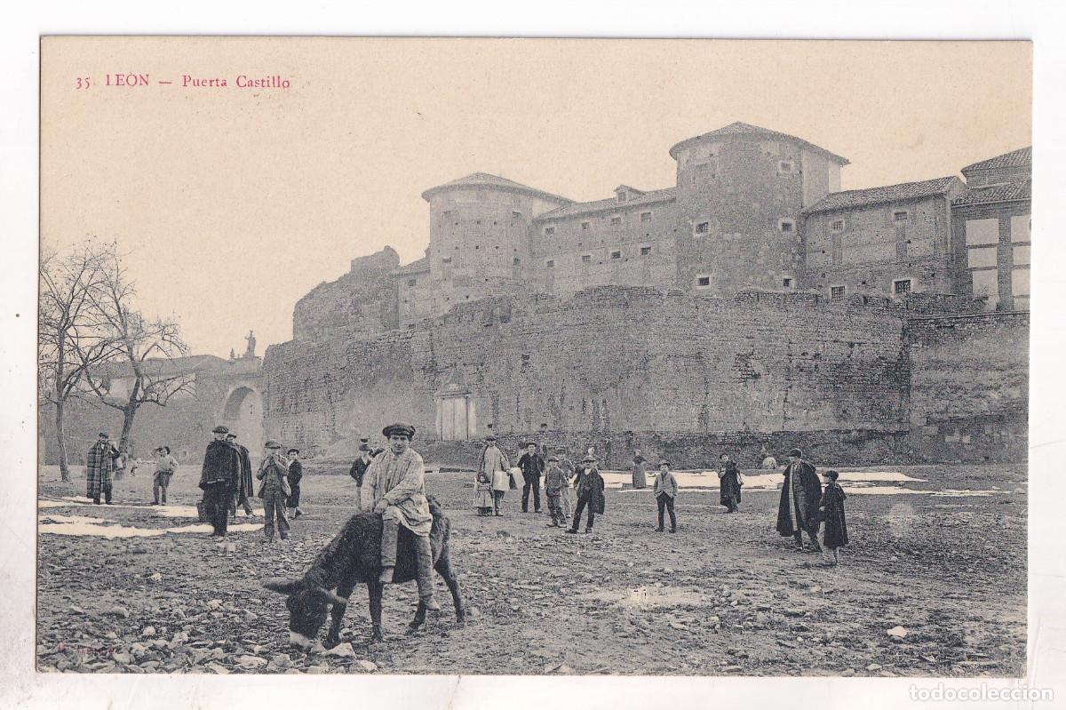 Postales: POSTAL. 35. LE&Oacute;N. PUERTA CASTILLO - Foto 1