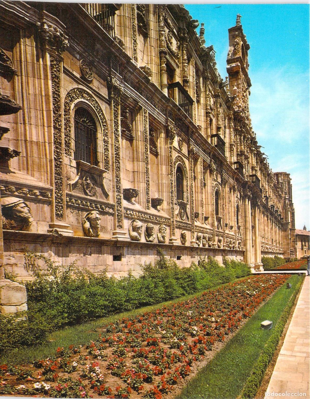 Postales: Postal de la Fachada del Hostal de San Marcos en Le&oacute;n
